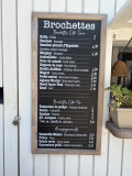Le soir sur le thème des brochettes