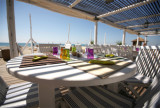la-Ola-Sete-table