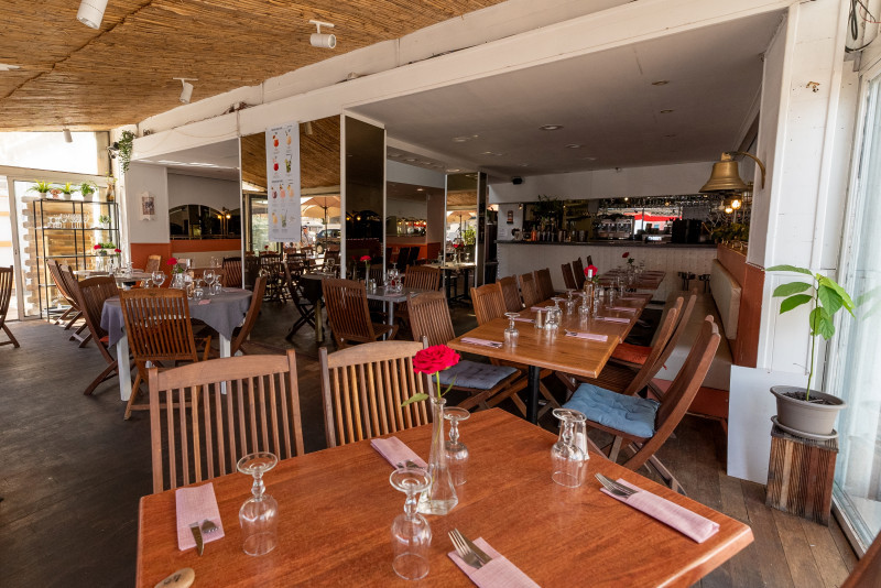 800x600_les-copains-d-abord-2-14716557