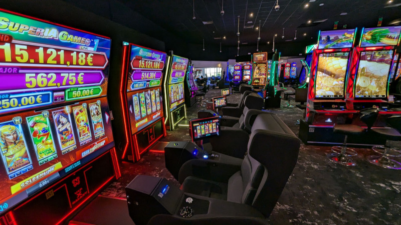 CASINO GROUPE TRANCHANT SETE (15)