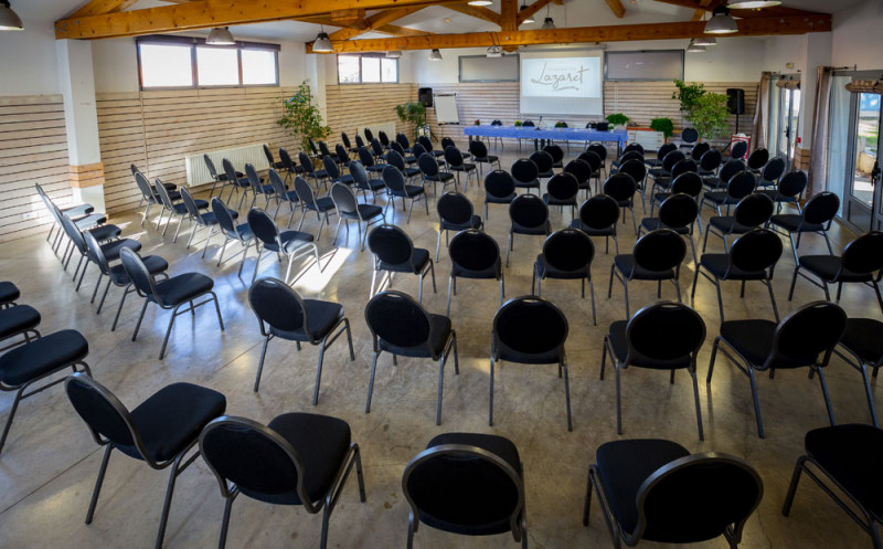 Salle-Chalet--Conéfrence