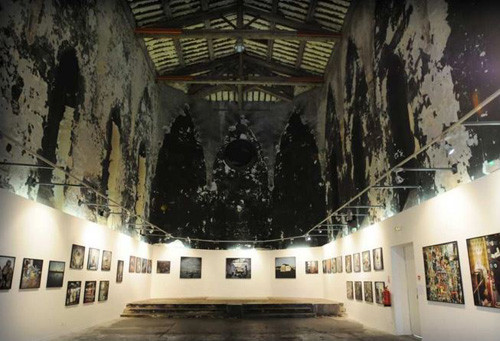 Chapelle du quartier haut sete galerie exposition art