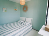chambre avec fenêtre