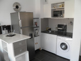 Coin cuisine avec lave-linge