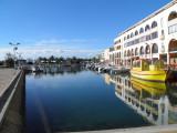 Marina aux Quilles à 700 m de l'appartement