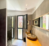 _lv_images__lot_0000000373_11_18111077