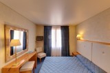 photo-orque-bleue-chambre-patio-mr-cros-453-1-6322