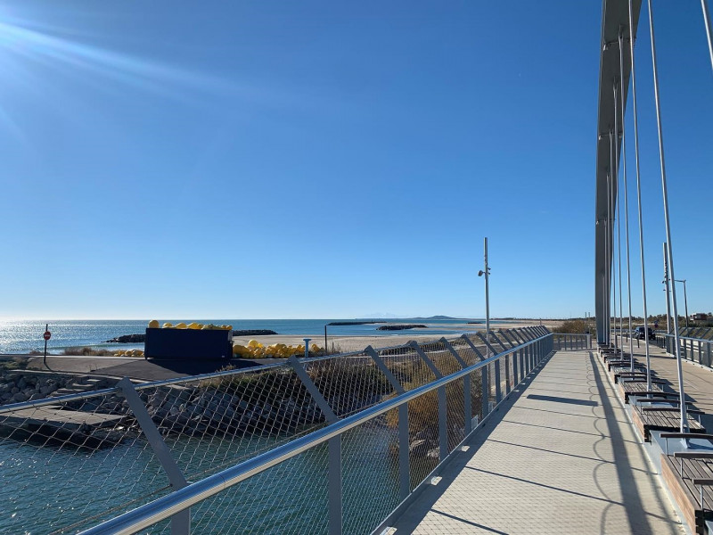 le pont de l'avenir. Tout un programme