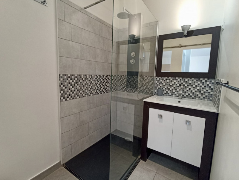 78bbe3d2-1933-4403-a61e-ee0c502adcf0 78bbe3d2-1933-4403-a61e-ee0c502adcf0