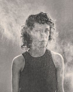 Écouter les sirènes - Emily Loizeau - Crédit Yann Rabanier.jpg