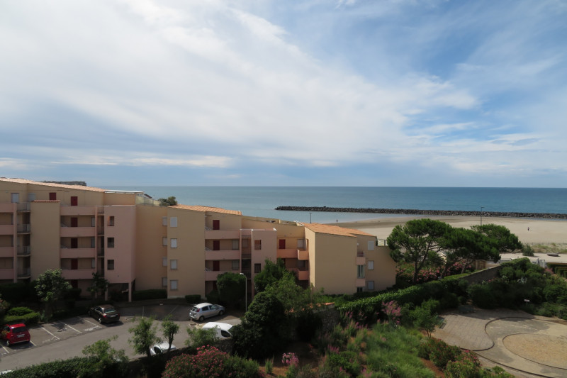 Jolie vue de l'appartement. Avec un accès direct aux plages