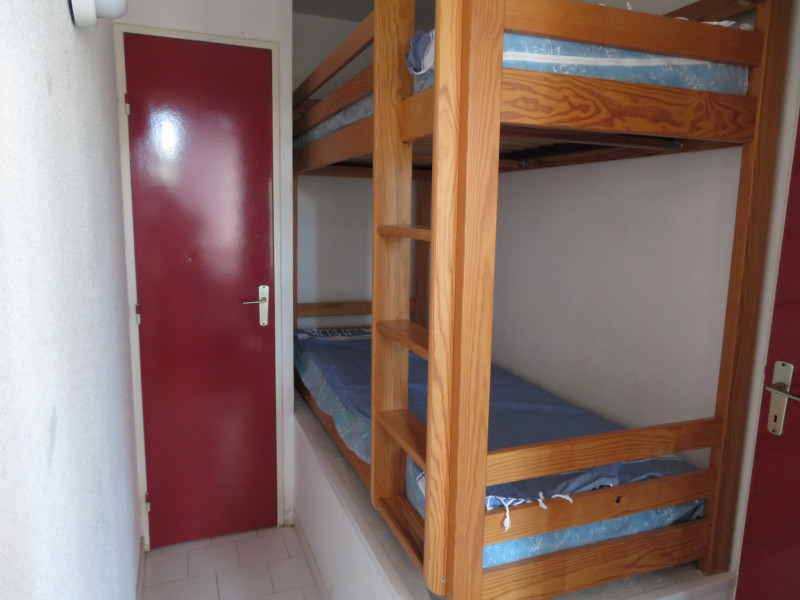 Cabine avec des rangements