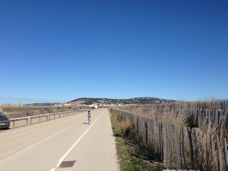 De nombreuse balades à vélos en famille ou bien ventre amis, avec de magnifiques paysages !