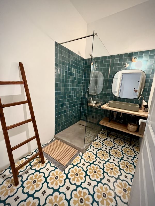 LOCATION MEUBLES SETE LE GOUT DE SETE CAMPA LAURENCE (6)