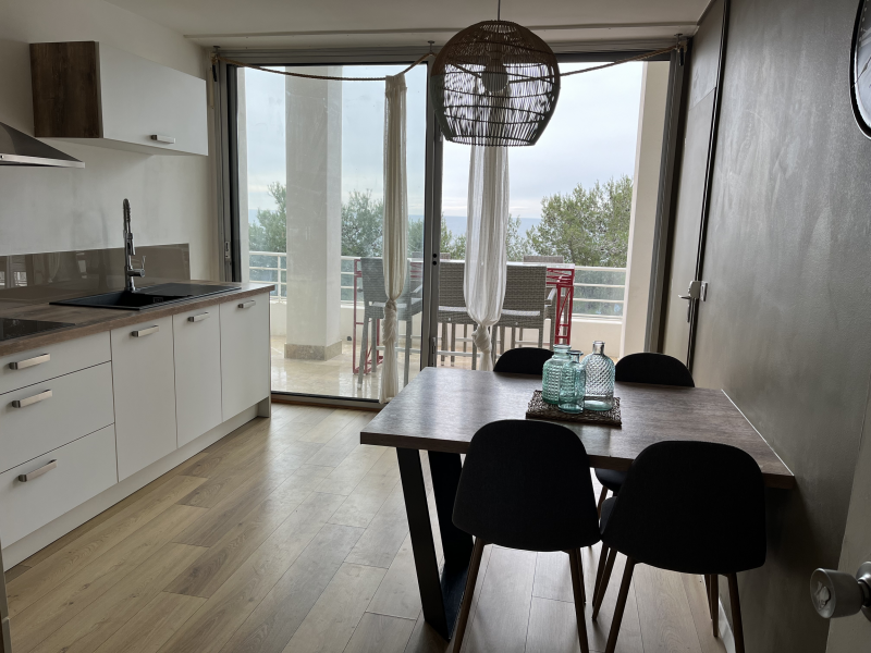 LOCATION SETE 217 MONTEE DES PIERRES BLANCHES CLARET ERIC (4)