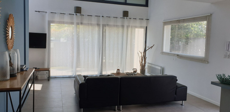 LOCATION SETE RUE DE NEGAFOL ANSELME MAGALI (9)