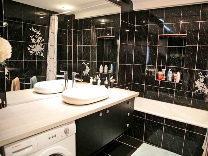 LOCATION SETE VUE CANAL ROCH LOZANO NICOLE 13