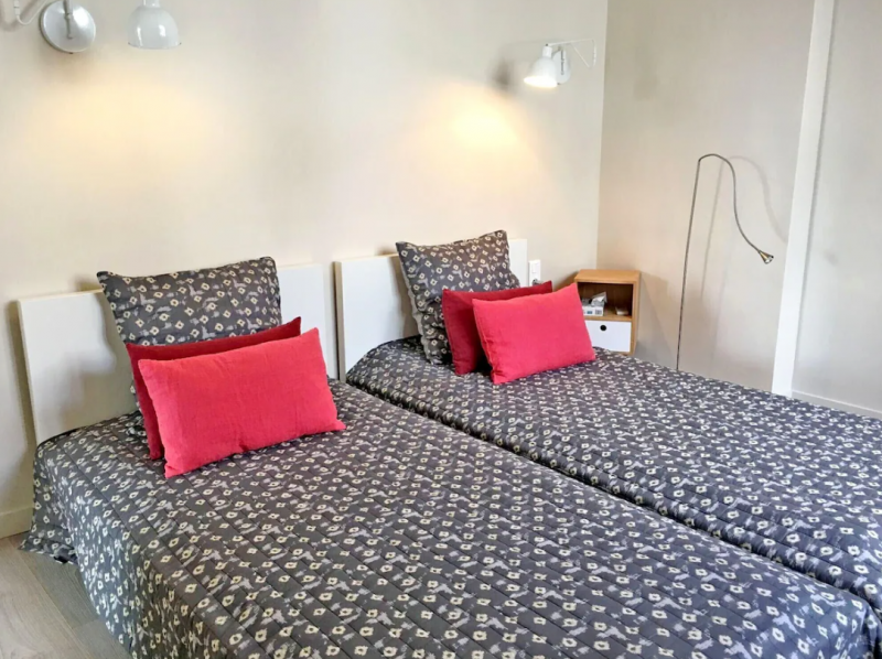 LOCATION SETE VUE CANAL ROCH LOZANO NICOLE 16