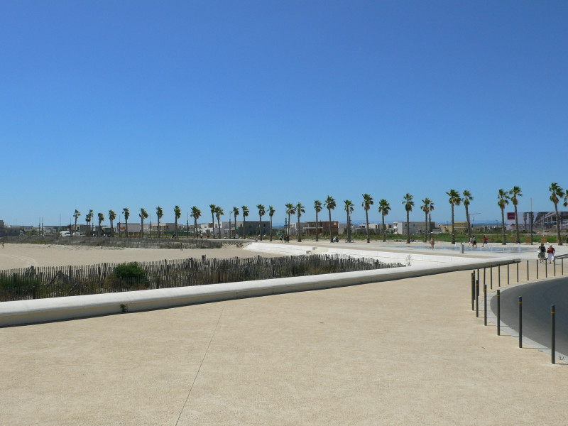 Promenade de Villeroy et ses plages, à 300 m de l'appartement