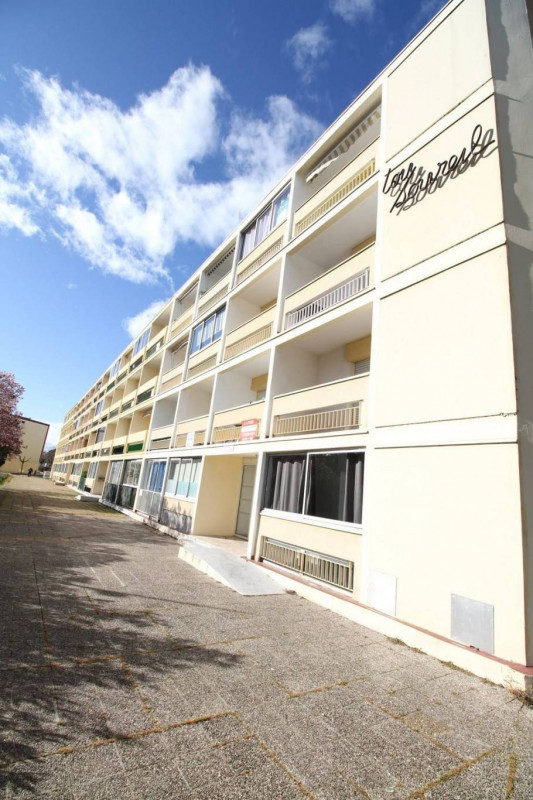 _clients_193454005_photos_733i_18390821 _clients_193454005_photos_733i_18390821