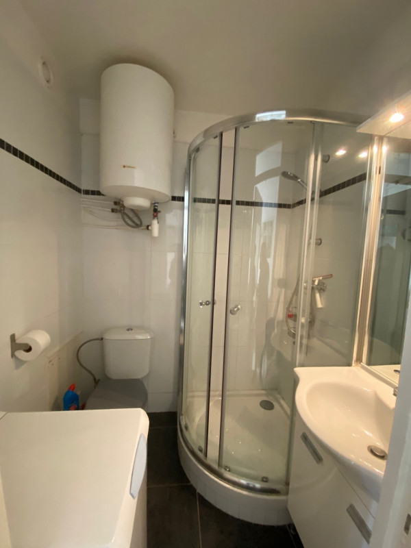 _lv_images__lot_0000000046_07_19263770