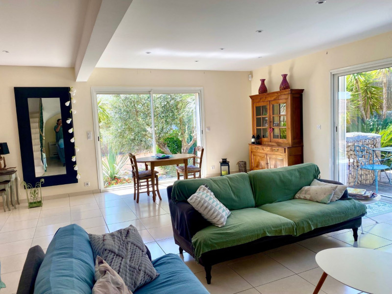 _lv_images__lot_0000000251_02_18096360 _lv_images__lot_0000000251_02_18096360