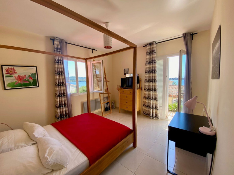 _lv_images__lot_0000000251_11_18073960