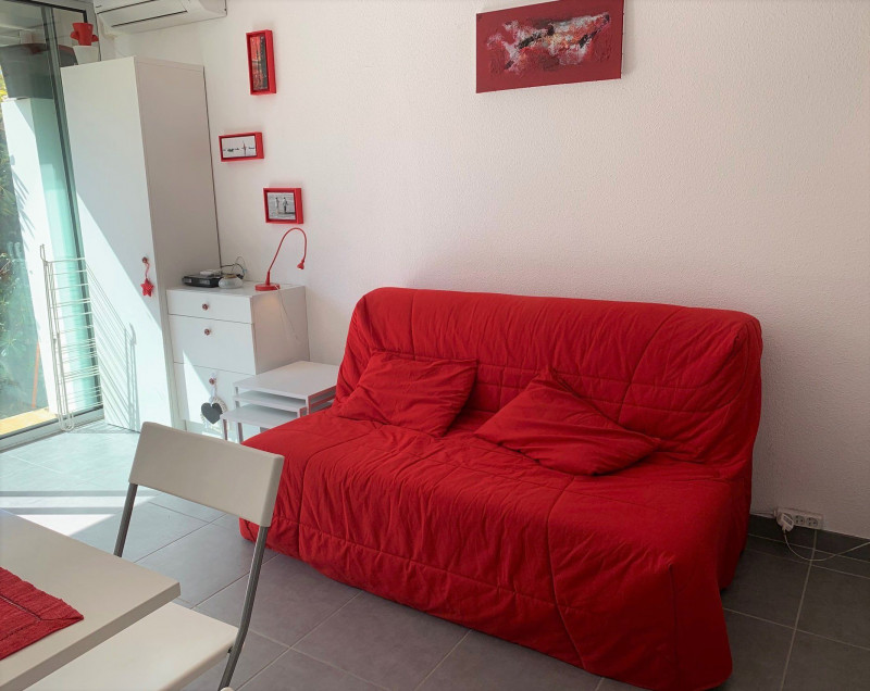 _lv_images__lot_0000000258_03_19065797