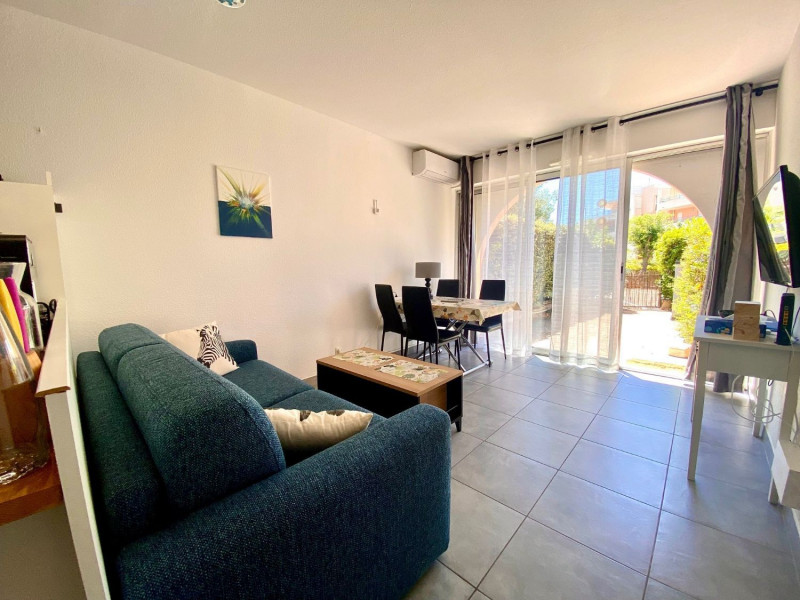 _lv_images__lot_0000000264_02_18126219