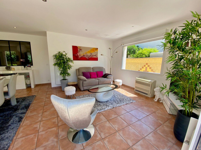 _lv_images__lot_0000000275_04_18579972 _lv_images__lot_0000000275_04_18579972