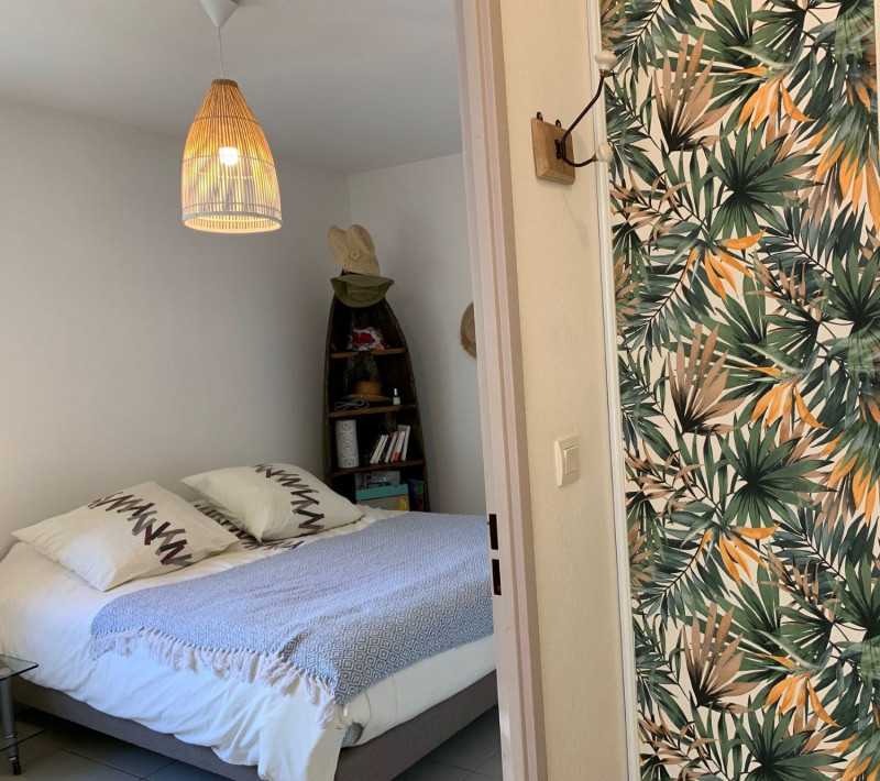 _lv_images__lot_0000000300_04_19250470 _lv_images__lot_0000000300_04_19250470