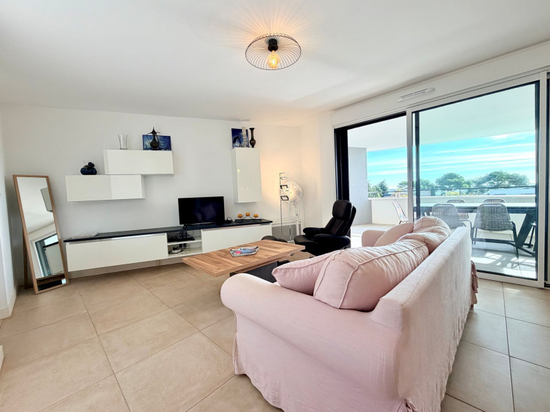 _lv_images__lot_0000000372_06_19198515 _lv_images__lot_0000000372_06_19198515