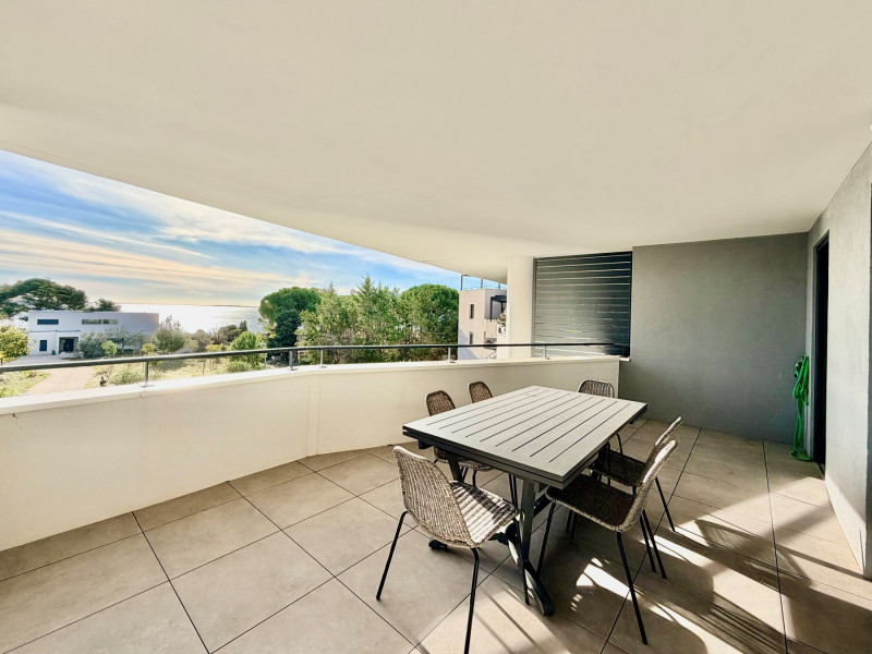 _lv_images__lot_0000000372_12_19229982