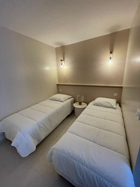 _lv_images__lot_0000000395_05_18400895 _lv_images__lot_0000000395_05_18400895