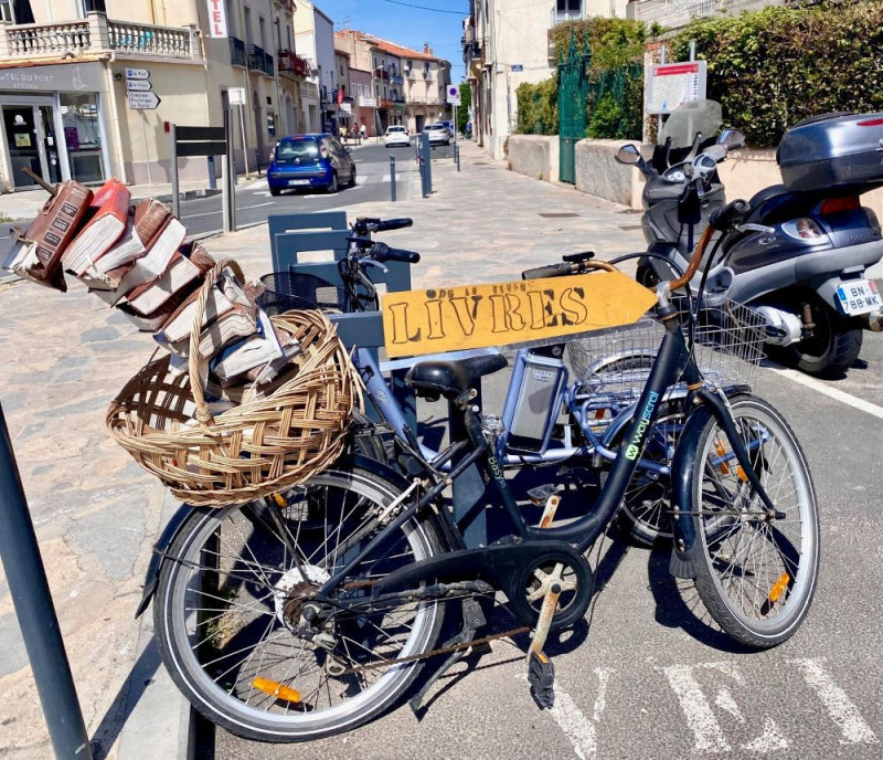 _lv_images__lot_0000000403_12_18266399