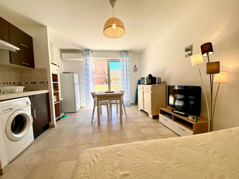 _lv_images__lot_0000000410_06_18214593