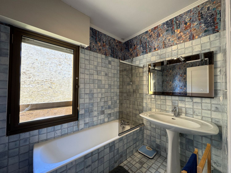 _lv_images__lot_0000000418_08_19030928