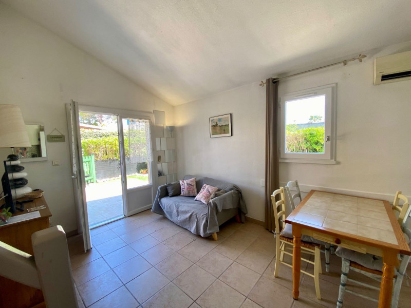 _lv_images__lot_0000000441_11_18321822