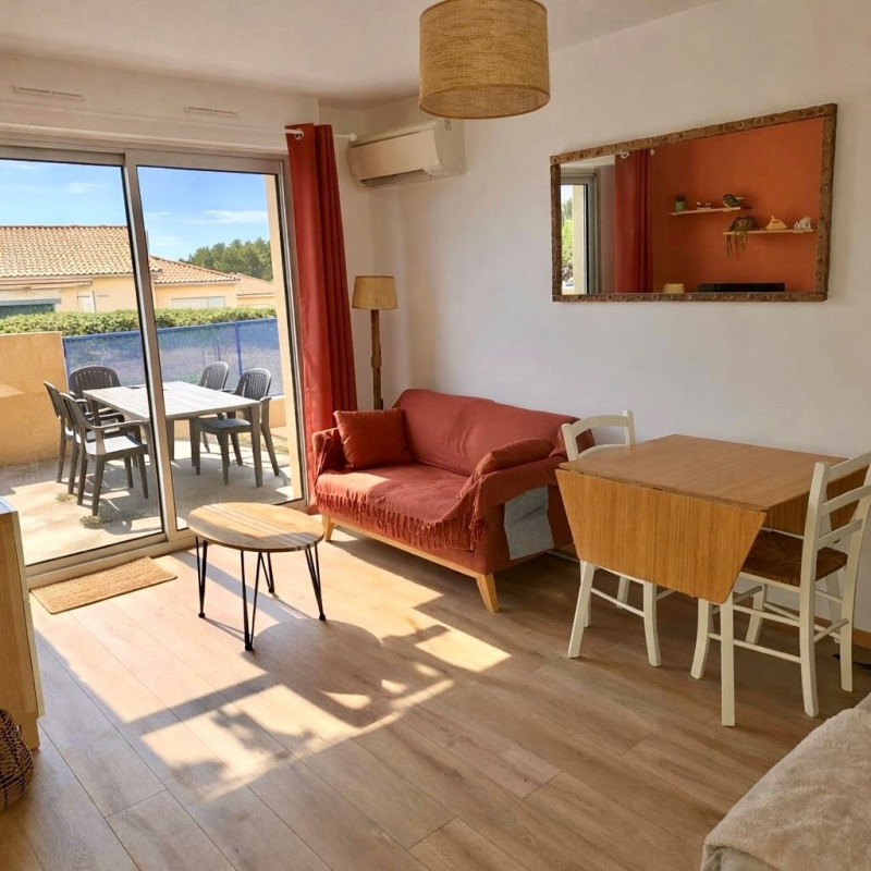 _lv_images__lot_0000000459_03_18689283