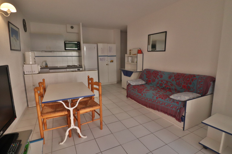 _lv_images__lot_0000001002_03_18295194 _lv_images__lot_0000001002_03_18295194