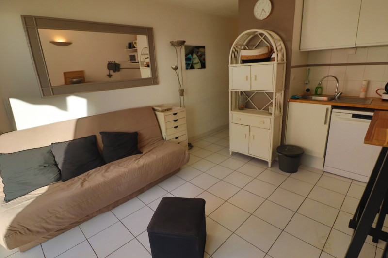 _lv_images__lot_0000001015_03_18078300 _lv_images__lot_0000001015_03_18078300