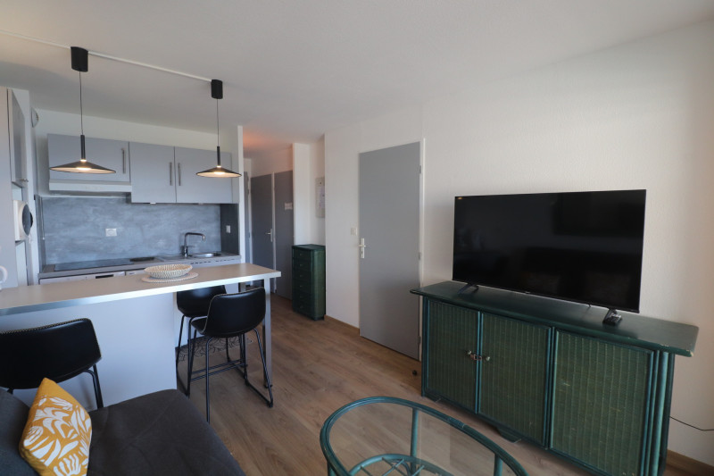 _lv_images__lot_0000001032_05_19139024