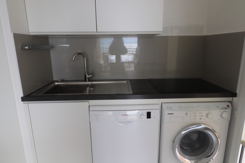 _lv_images__lot_0000001043_09_18880626