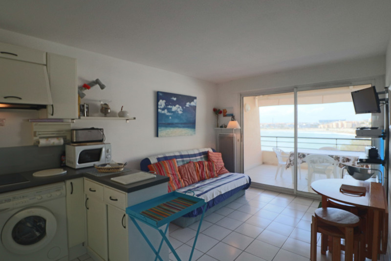 _lv_images__lot_0000001056_03_19056000