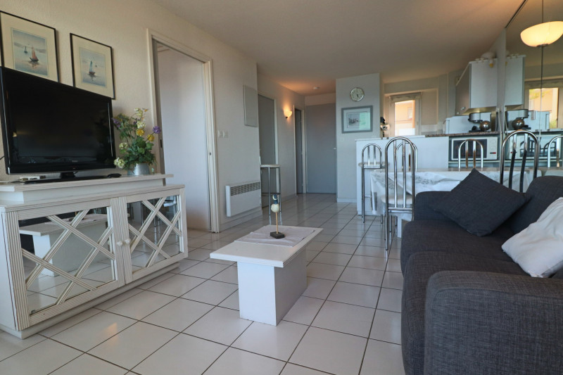 _lv_images__lot_0000001071_02_18070405 _lv_images__lot_0000001071_02_18070405