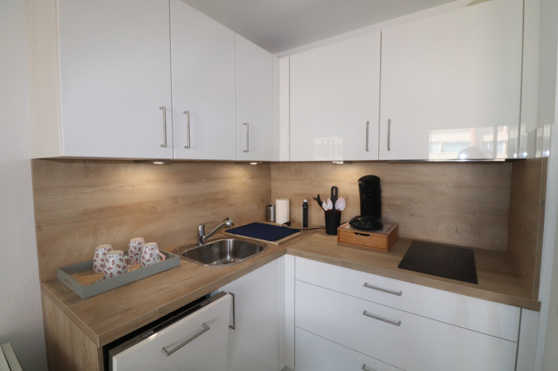 _lv_images__lot_0000001075_03_19021335