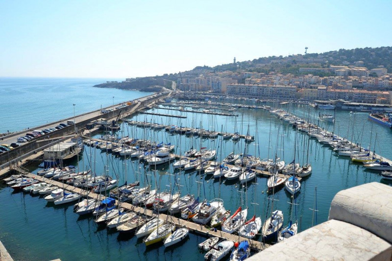 _lv_images__lot_0000001189_15_18635721