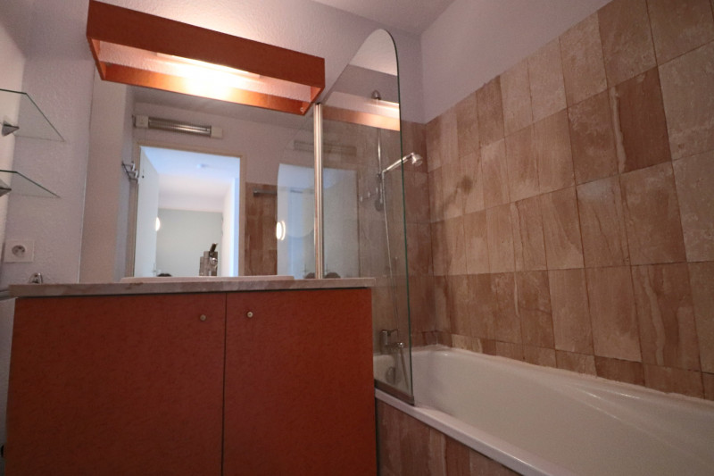 _lv_images__lot_0000001232_06_19091368