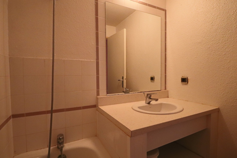 _lv_images__lot_0000001284_05_18504287 _lv_images__lot_0000001284_05_18504287