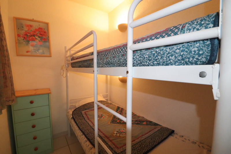 _lv_images__lot_0000001332_06_18671587